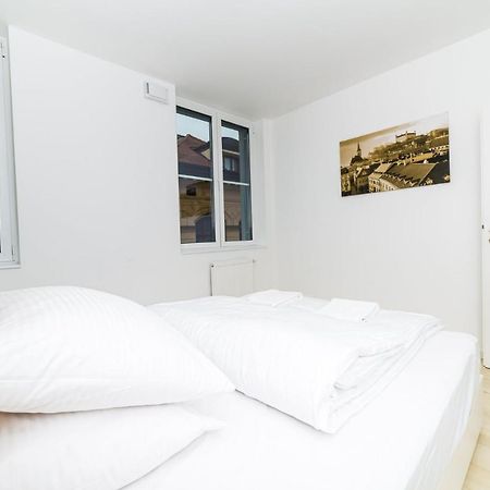 City Castle Apartments Free Parking Bratislava Exterior photo