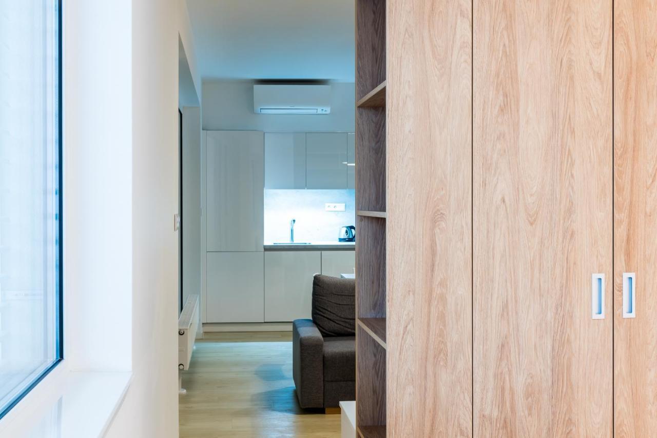 City Castle Apartments Free Parking Bratislava Exterior photo